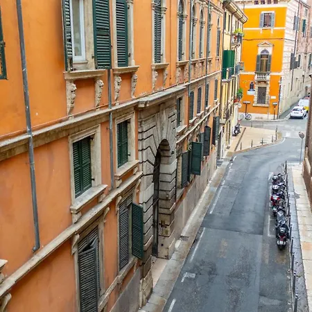 公寓 Casa Giulia Dietro Porta Borsari 维罗纳
